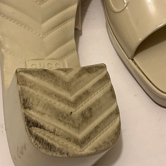 Gucci Rubber Slides Block Heel Sandals Putty Color Size 10 - Picture 9 of 12